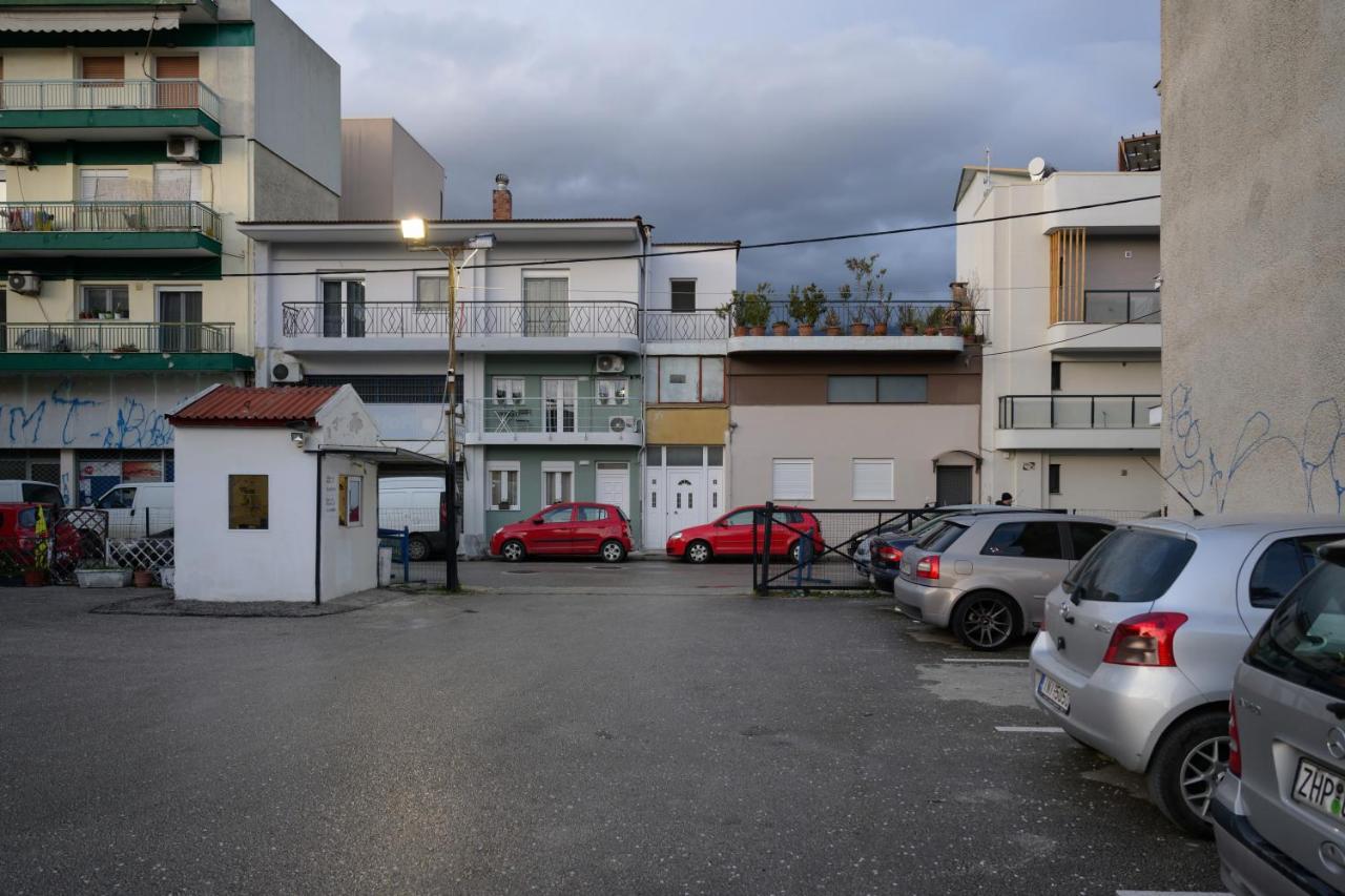 Mint House Apartment Ioannina Ngoại thất bức ảnh